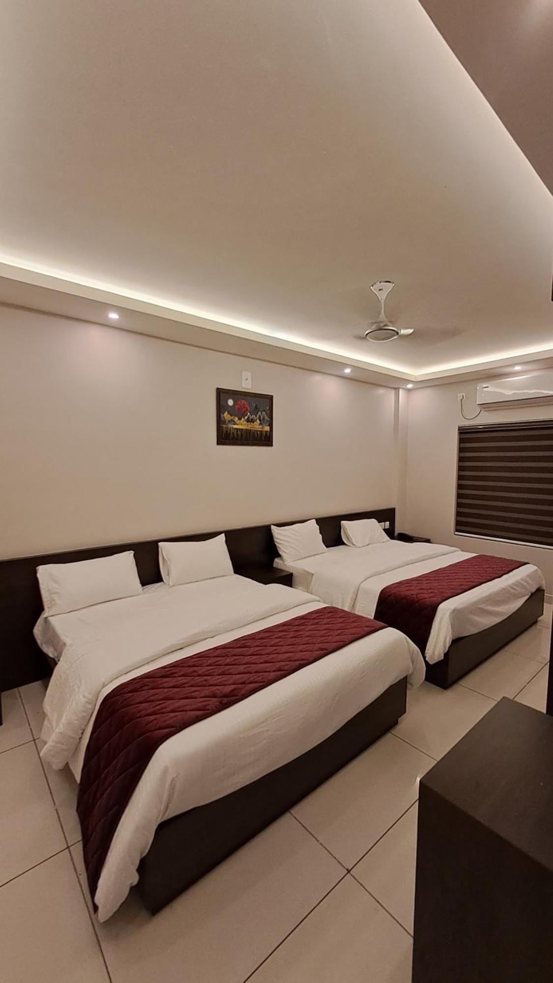 Capital Square Aparthotel Erattupetta Kültér fotó